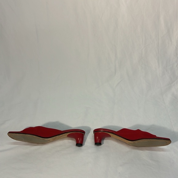 Vaneli Red Leather Heels Size 10 - Picture 8 of 11